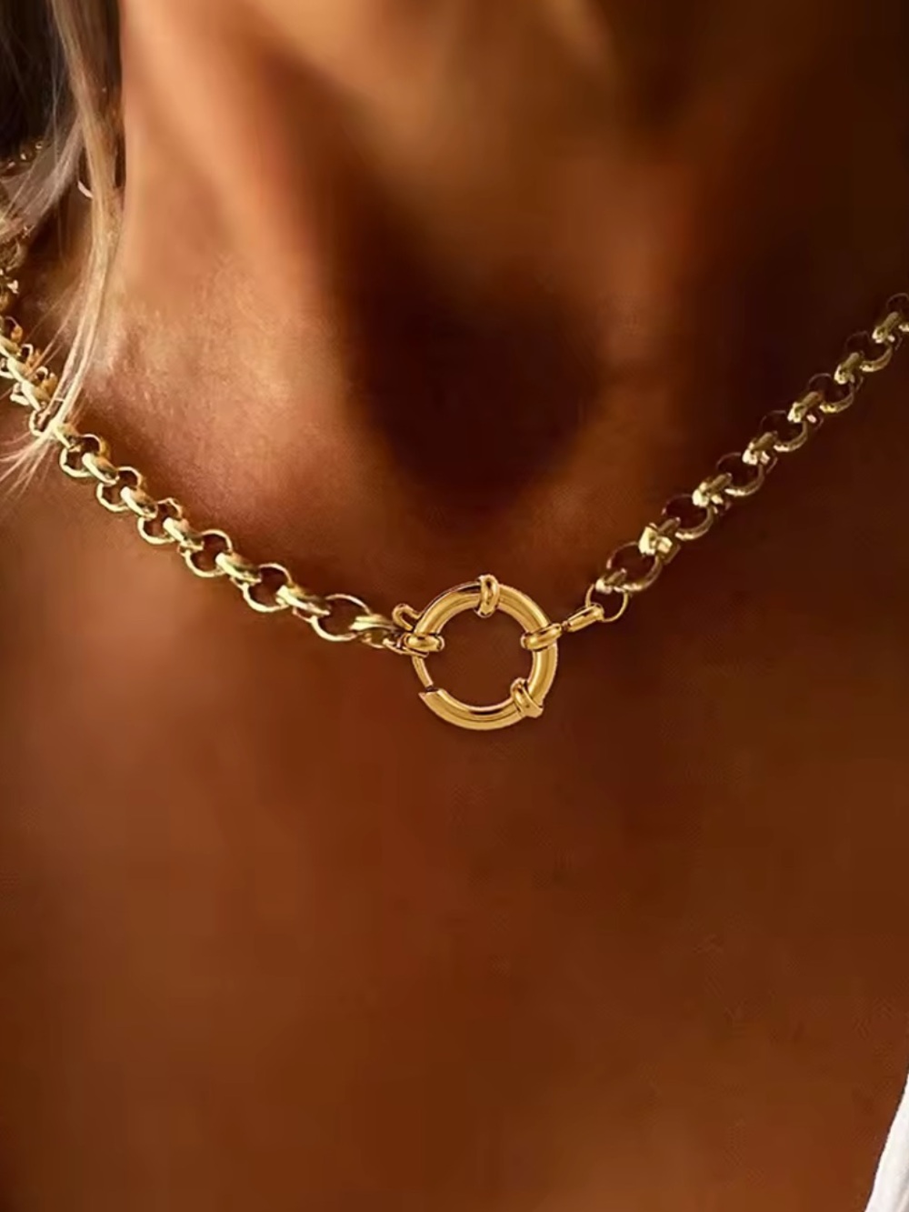 Anthropologie Shiny Gold Chunky Chain Necklace with Circular Ring Pendant
